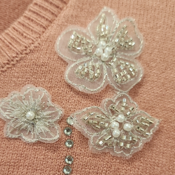 Badgley Mischka Blush Pink Knit Cardigan With Beautiful Embellishments - Picture 3 of 9